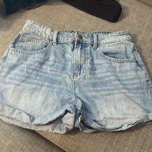 zumiez jean shorts